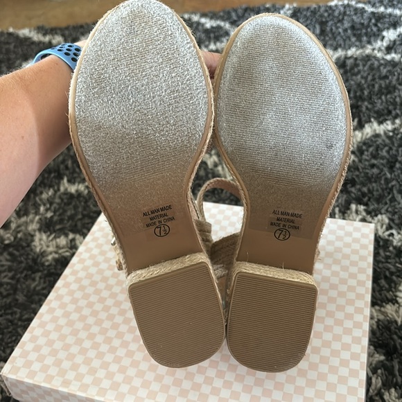 Soda Summer Sandal - Picture 3 of 5